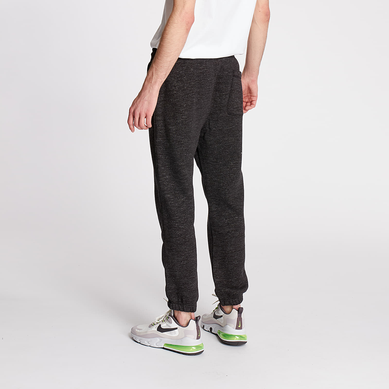 Nike sports sales heritage joggers