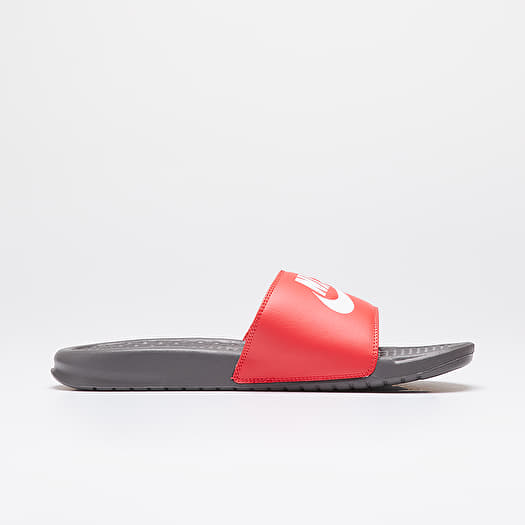Mens red nike flip flops shop