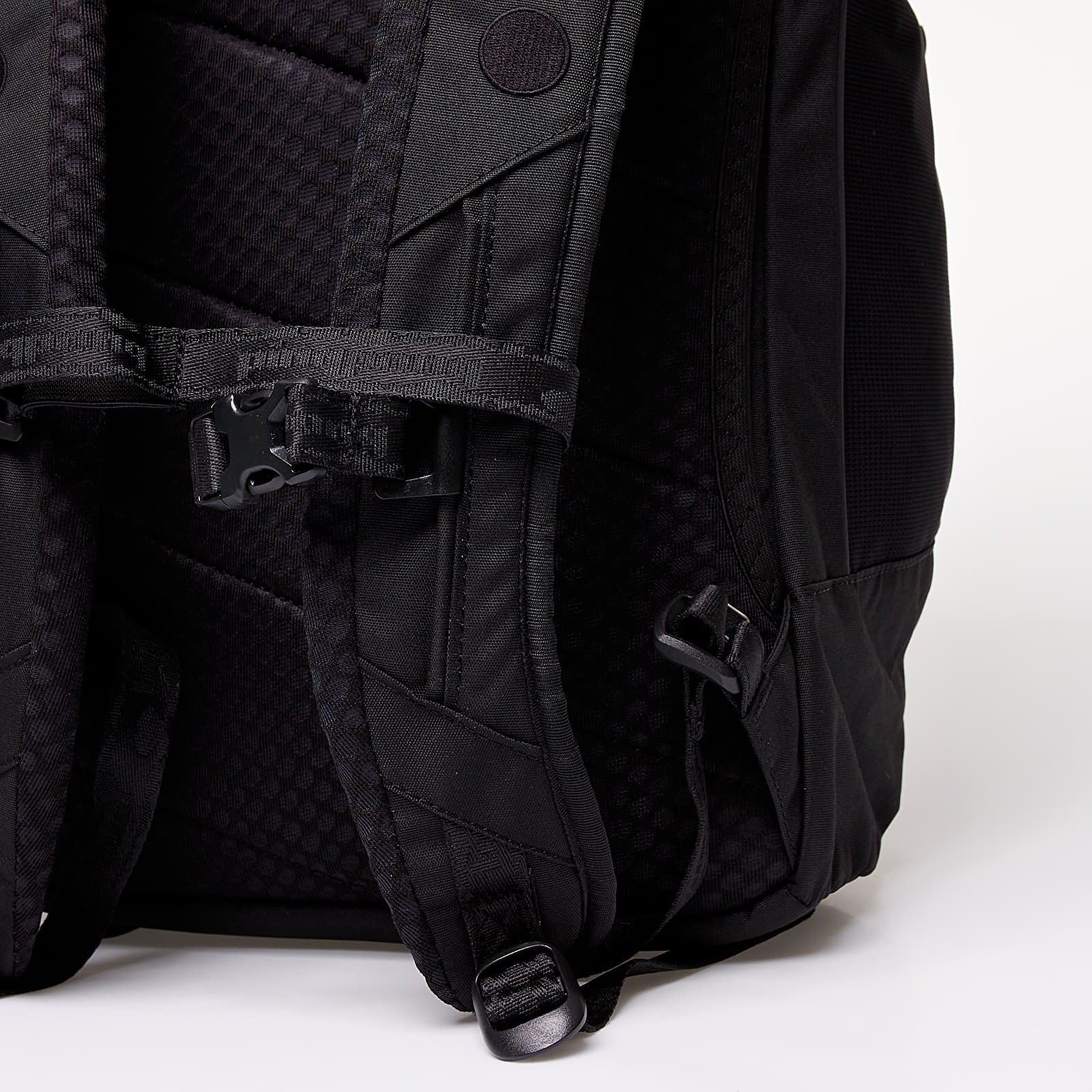 Rugzakken pinqponq Blok Medium Backpack Rooted Black
