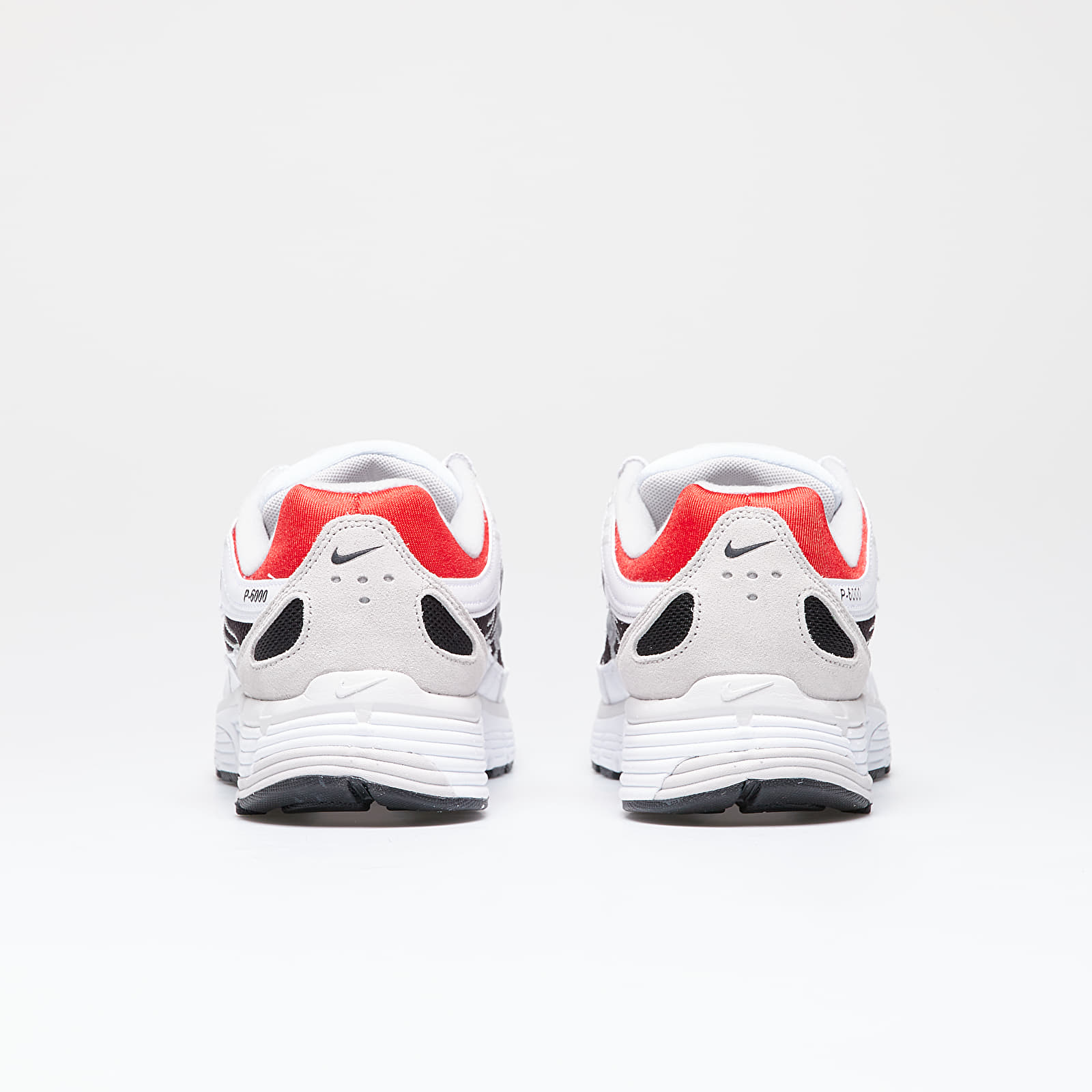 Herren Sneaker und Schuhe Nike P-6000 White/ Particle Grey-University Red
