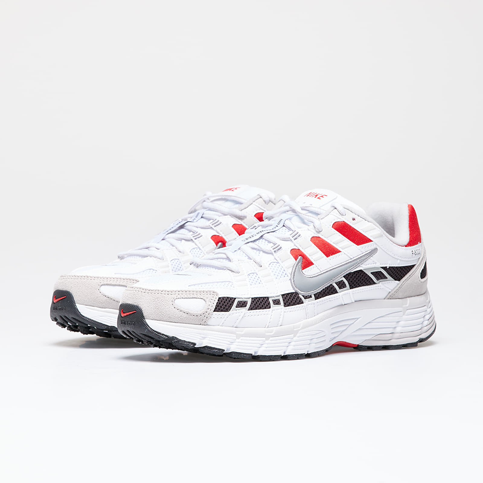 Herren Sneaker und Schuhe Nike P-6000 White/ Particle Grey-University Red