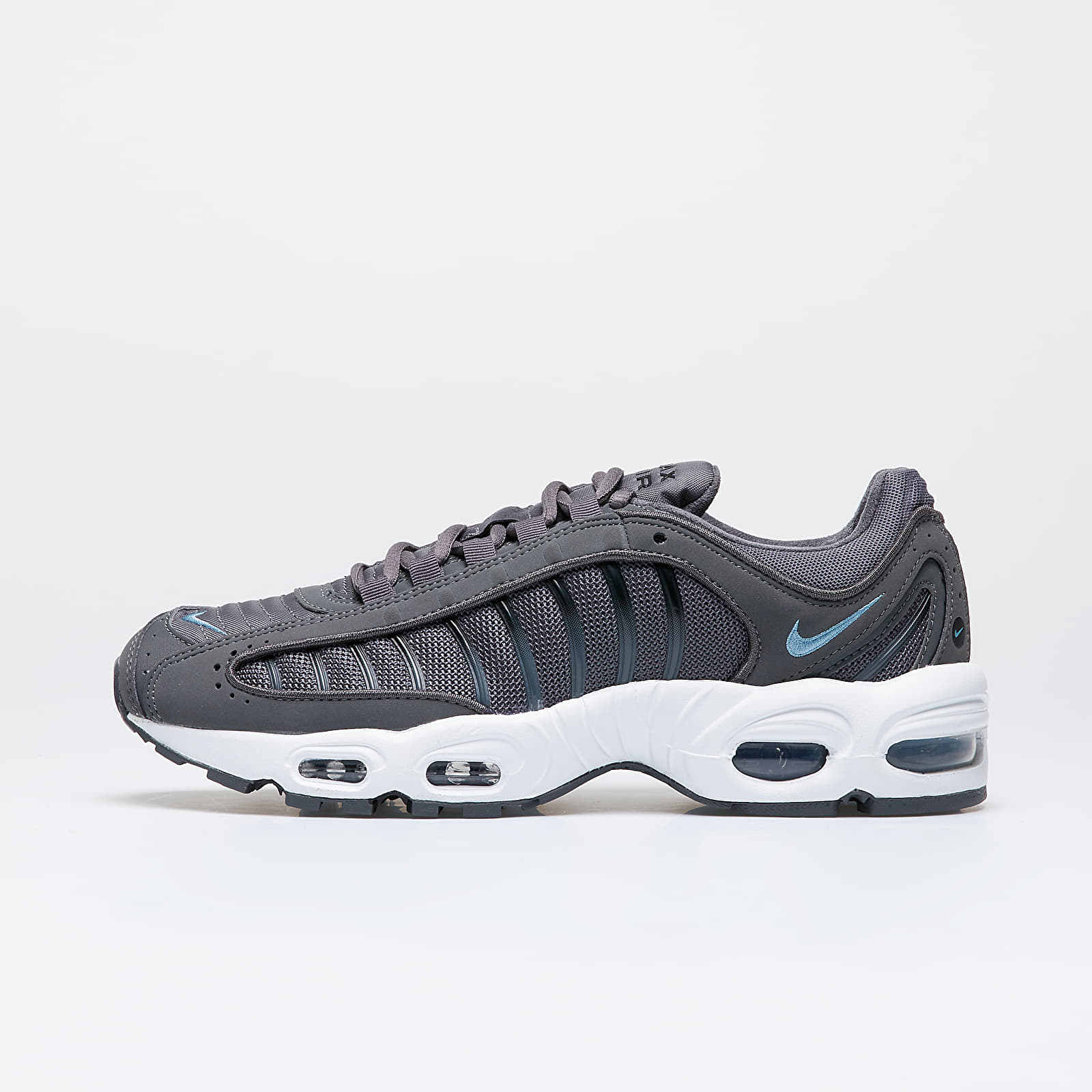 Nike tailwind 4 grey shop