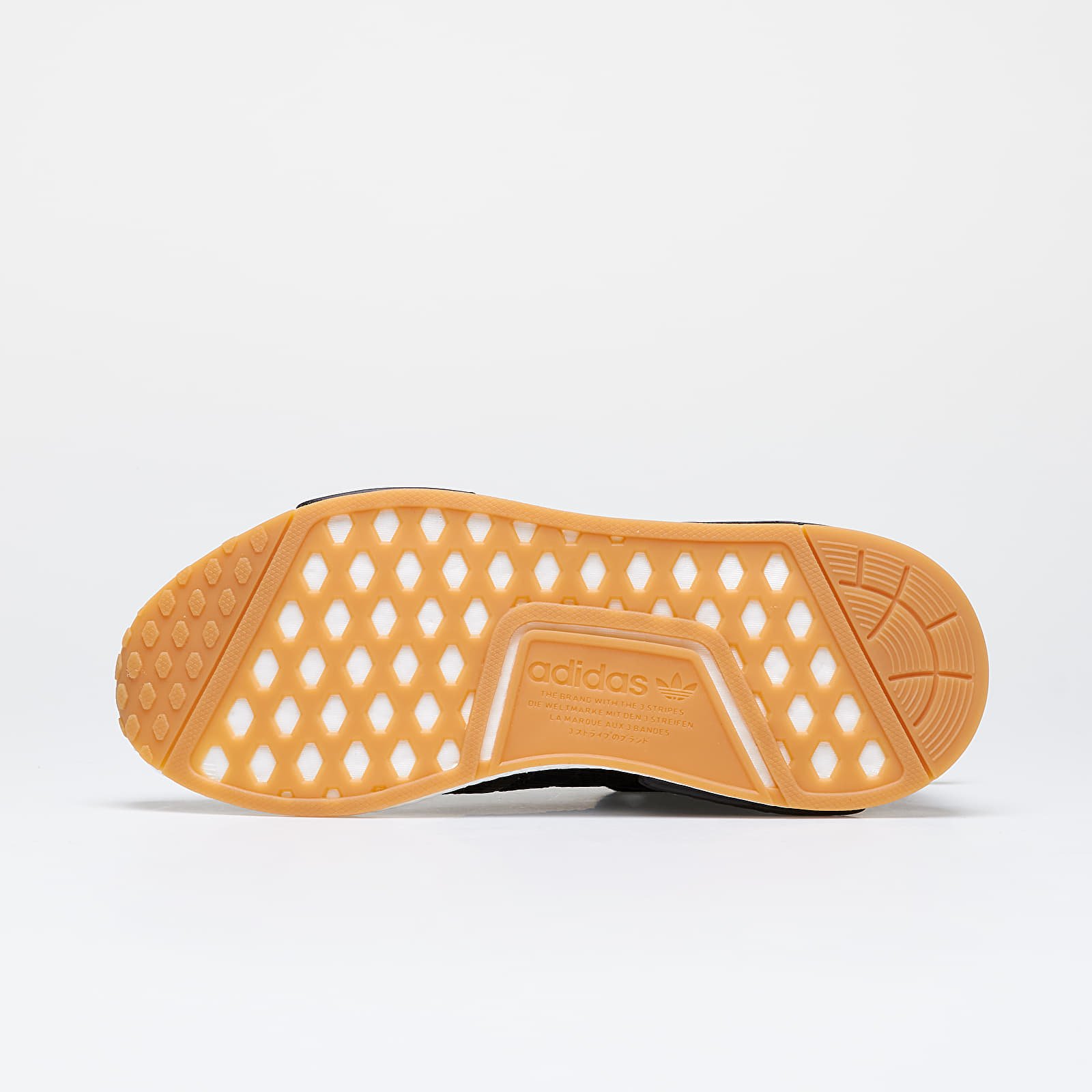 Încălțăminte și sneakerși pentru bărbați adidas NMD_R1 Core Black/ Core Black/ Gum 3