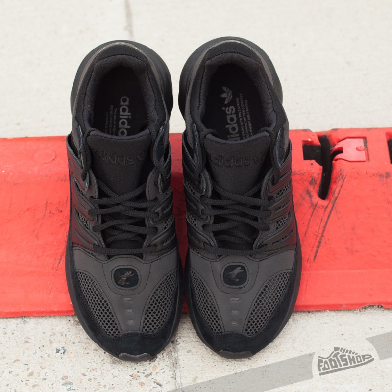 Men's shoes adidas Tubular 93 Core Black/Core Black