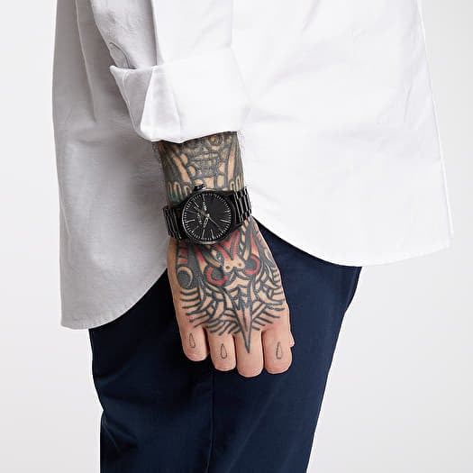 Nixon sentry ss hotsell black