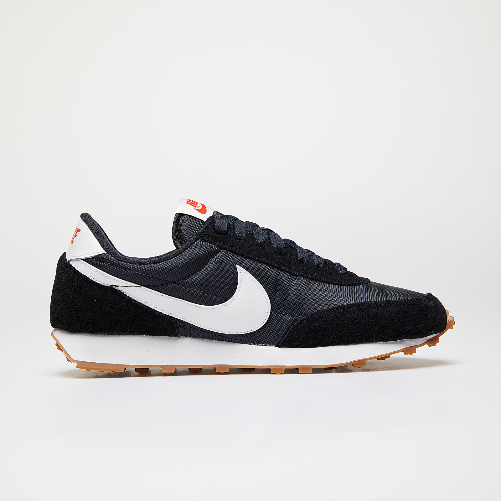 Dámske topánky a tenisky Nike W Daybreak Black/ Summit White-Off Noir