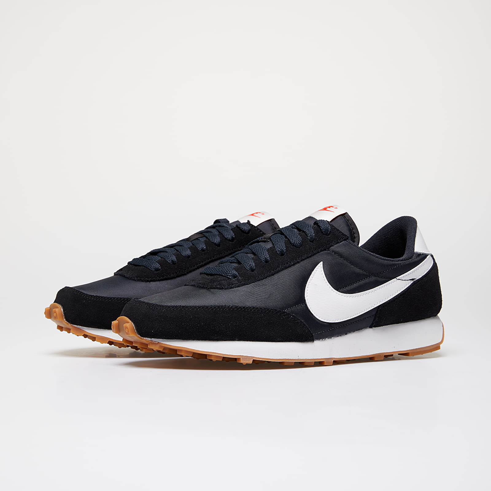 Dámske topánky a tenisky Nike W Daybreak Black/ Summit White-Off Noir