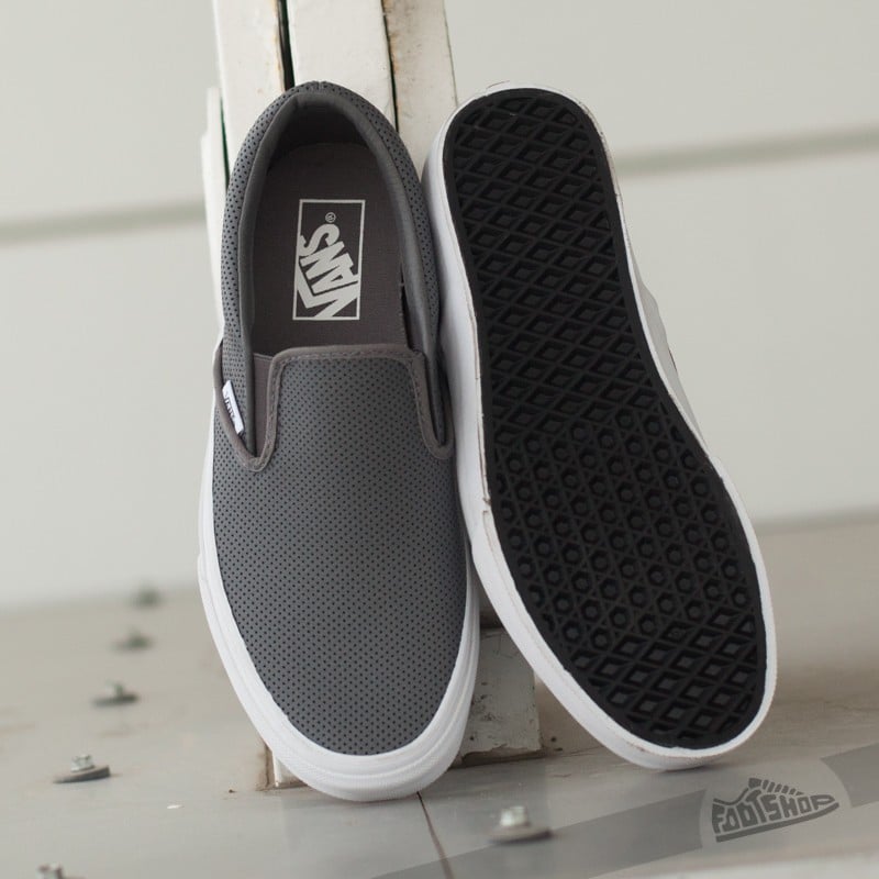 Herren Sneaker und Schuhe Vans Classic Slip-On Perf Leather Smoked Pearl