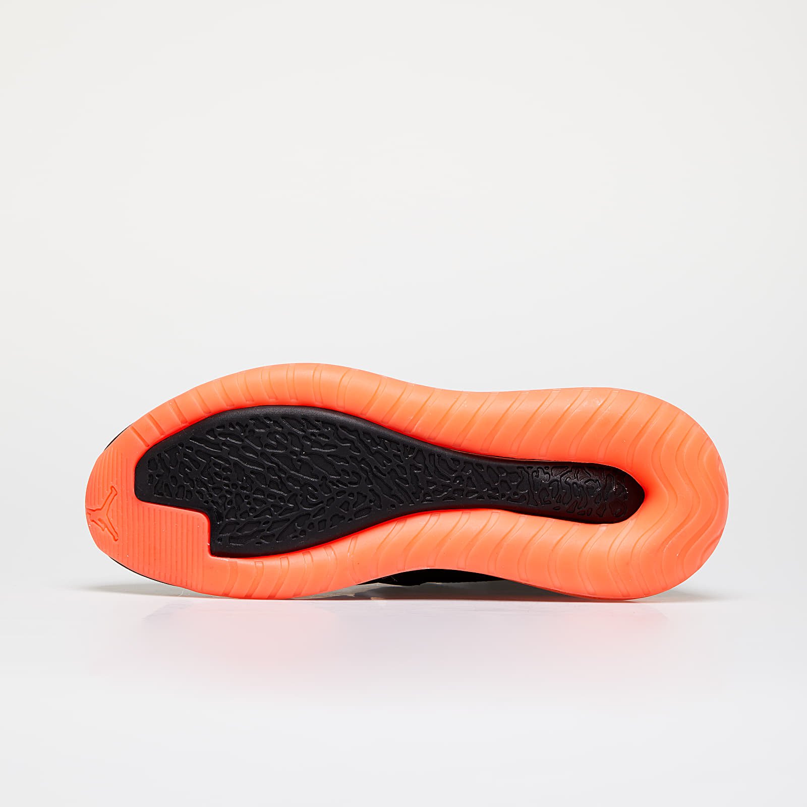 Damen Sneaker und Schuhe Jordan Wmns Air Latitude 720 Black/ Black-Bright Crimson