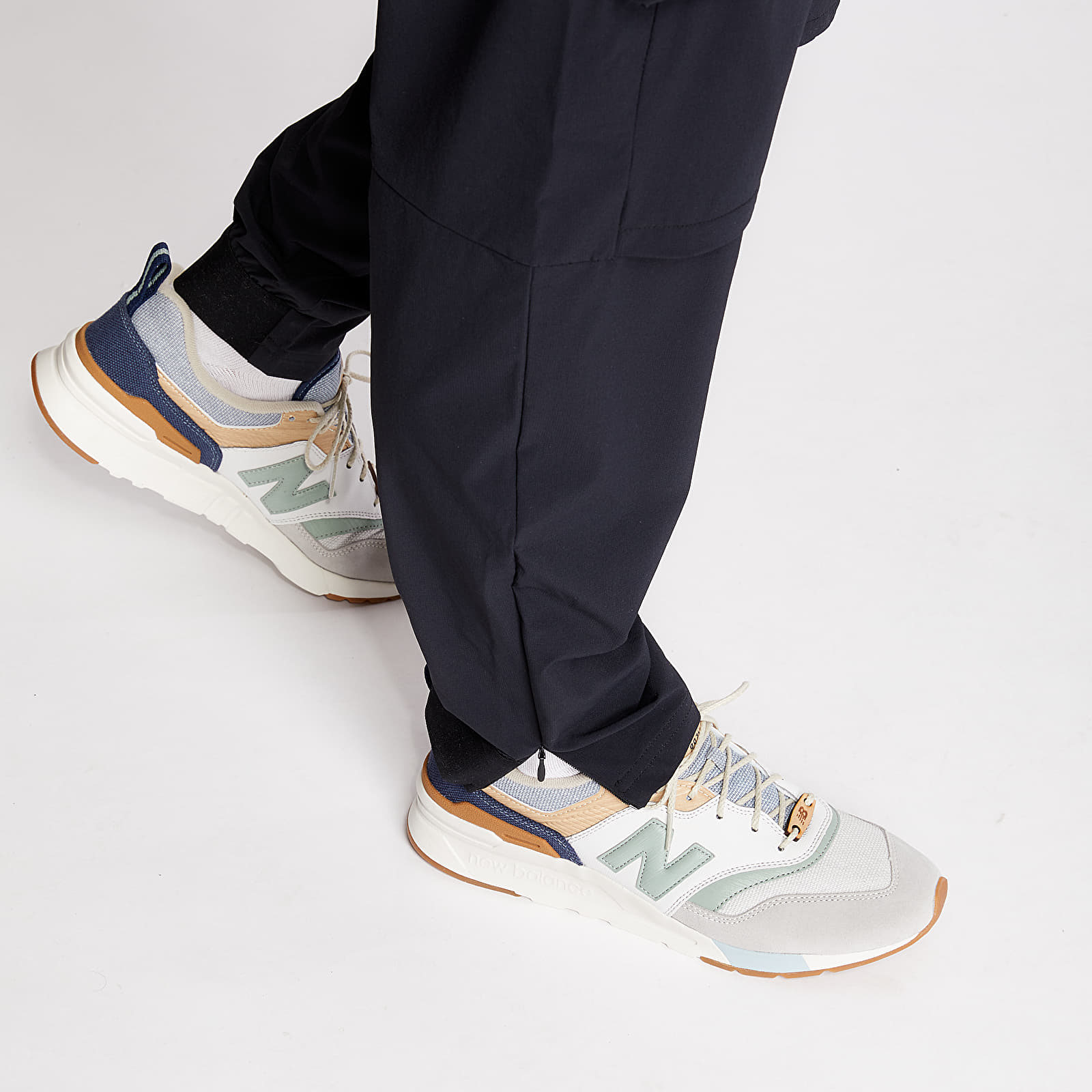 Nadrágok Oakley Commuter Tech Pants Black