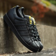 Adidas superstar pharrell supershell hotsell