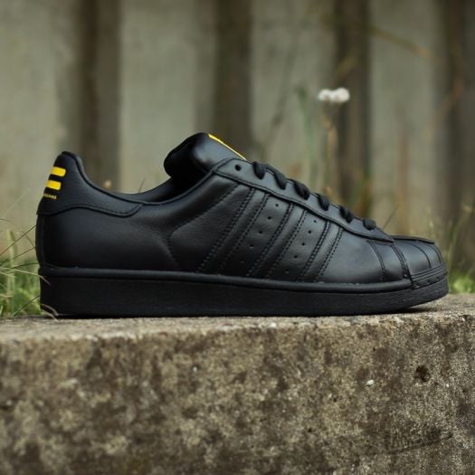 adidas Superstar Pharrell Supershell Carbon Black Carbon Black Yellow