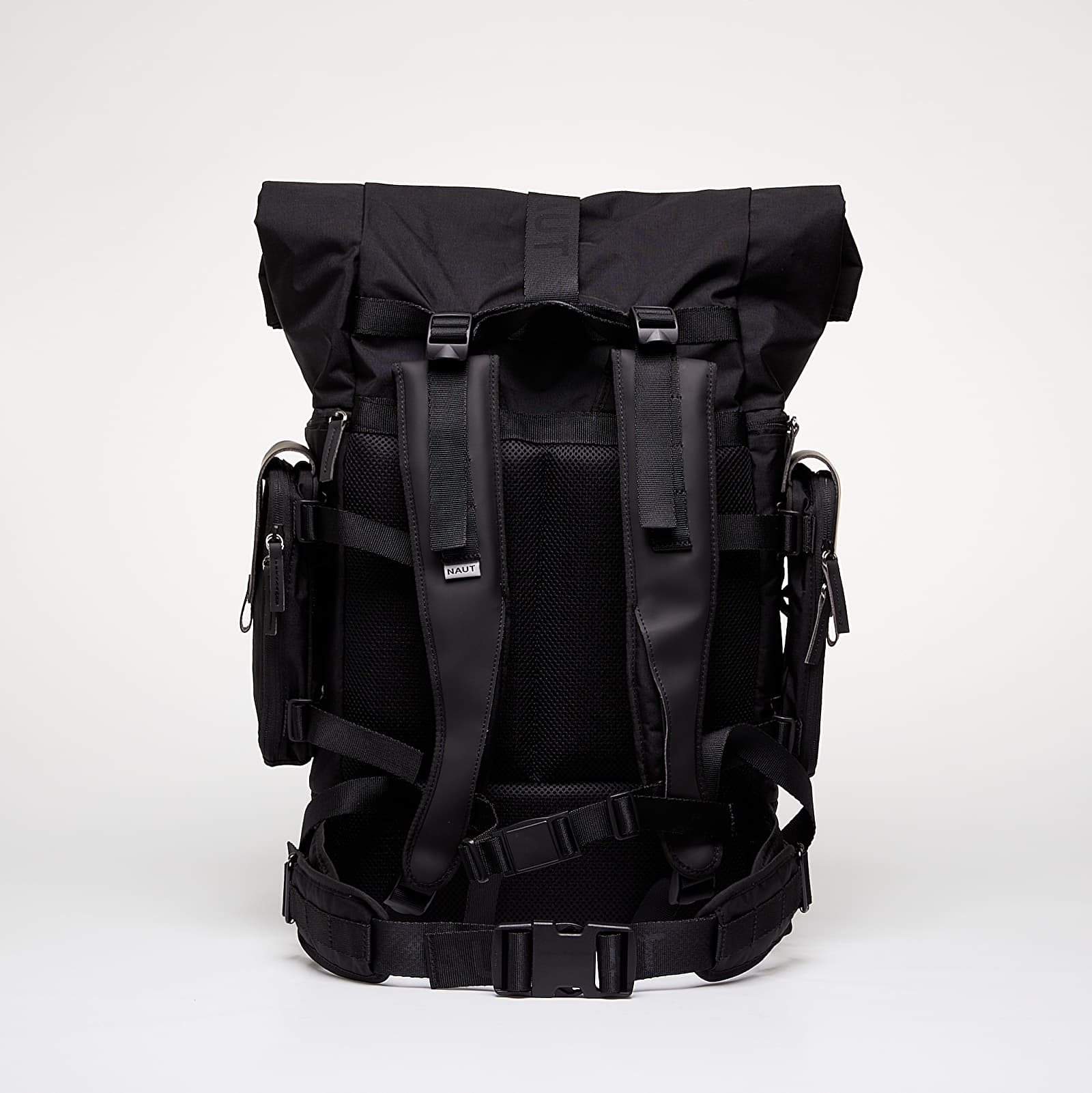 Rucksäcke NAUT Nomad Pro Backpack Black