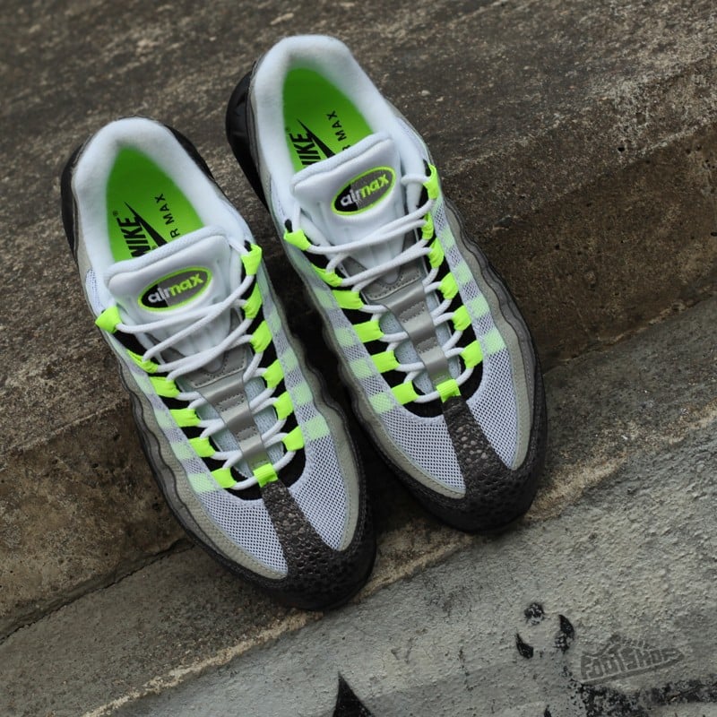Vyriška avalynė Nike Air Max 95 OG Premium Black/ Volt- Medium Ash- Dark Powter (Animal)