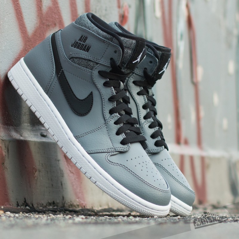 Men s shoes Air Jordan 1 Retro High Cool Grey White Black Footshop