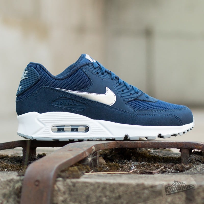 Nike air max 90 essential trainer midnight navy / white cheap