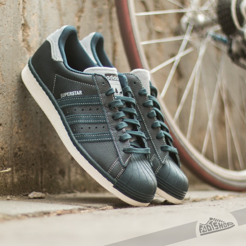 Adidas superstar varsity jacket deals