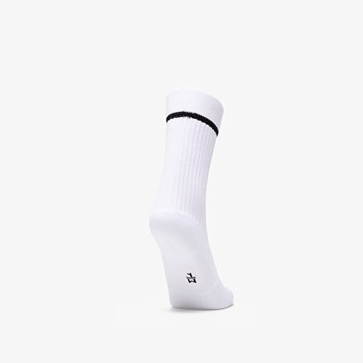 Nike sneaker best sale sox essential crew