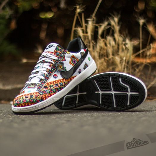 Zapatillas mujer Nike W Tennis Classic Ultra Liberty QS White Black Footshop