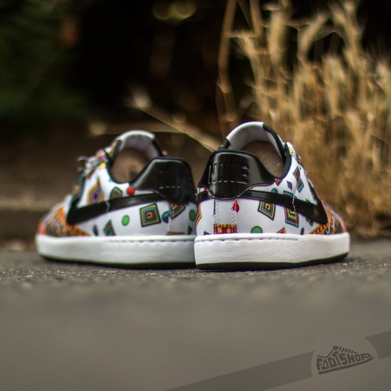 Naiste jalatsid Nike W Tennis Classic Ultra Liberty QS White/ Black