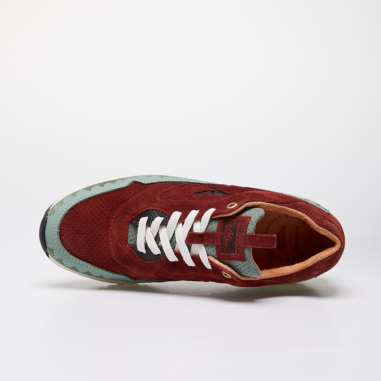 Férfi cipők Footshop x KangaROOS Ultimate 3 The City Of A Hundred Spires