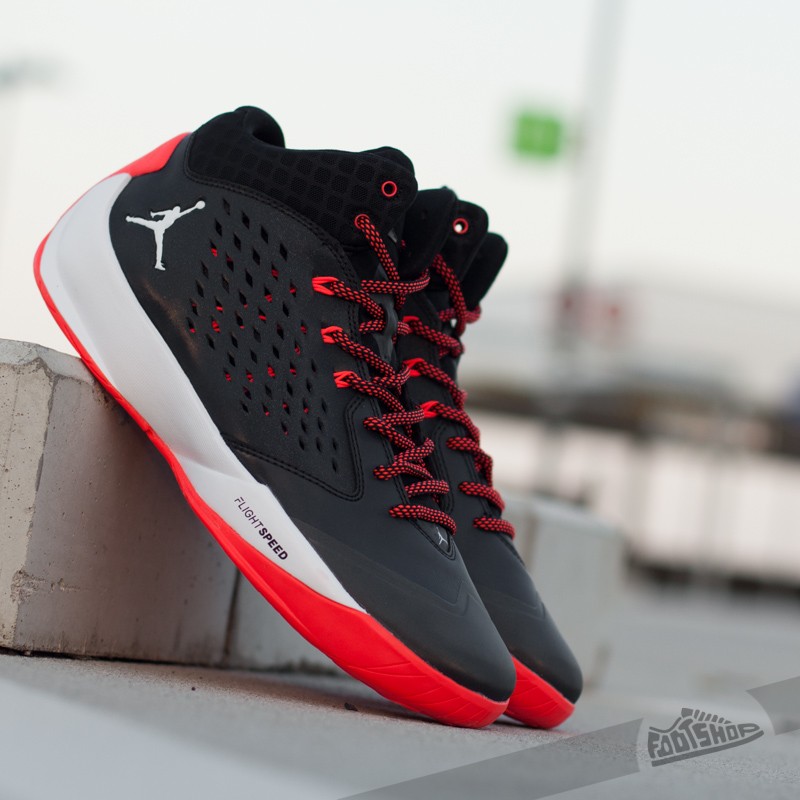 Air jordan rising high online