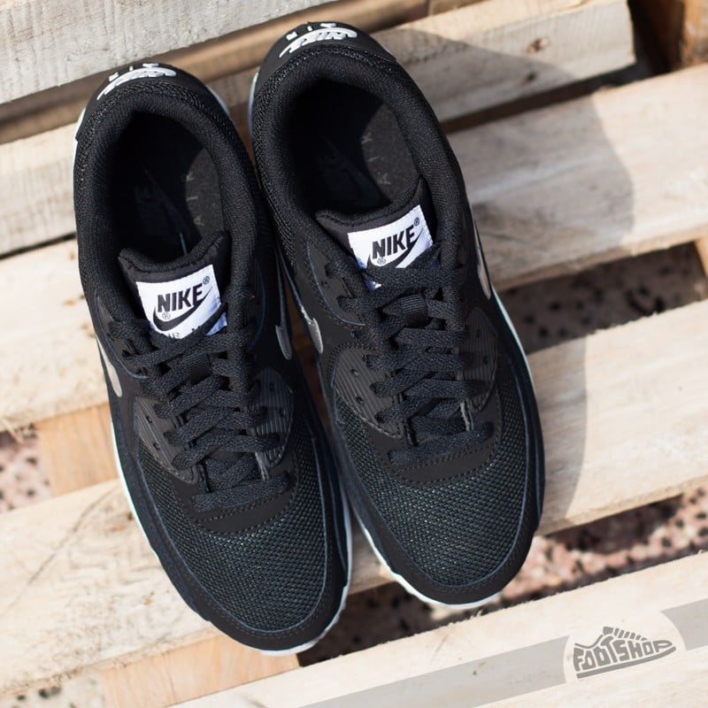 Мужская обувь Nike Air Max 90 Essential Black/ Metallic Silver- White- Flat Silver