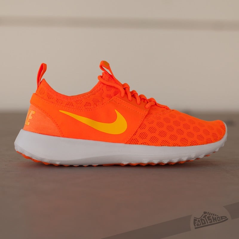 Ženske tenisice Wmns Nike Juvenate Total Orange/ Laser Orange- White