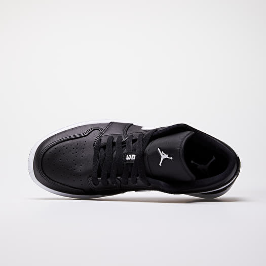 Basket femme noir jordan new arrivals