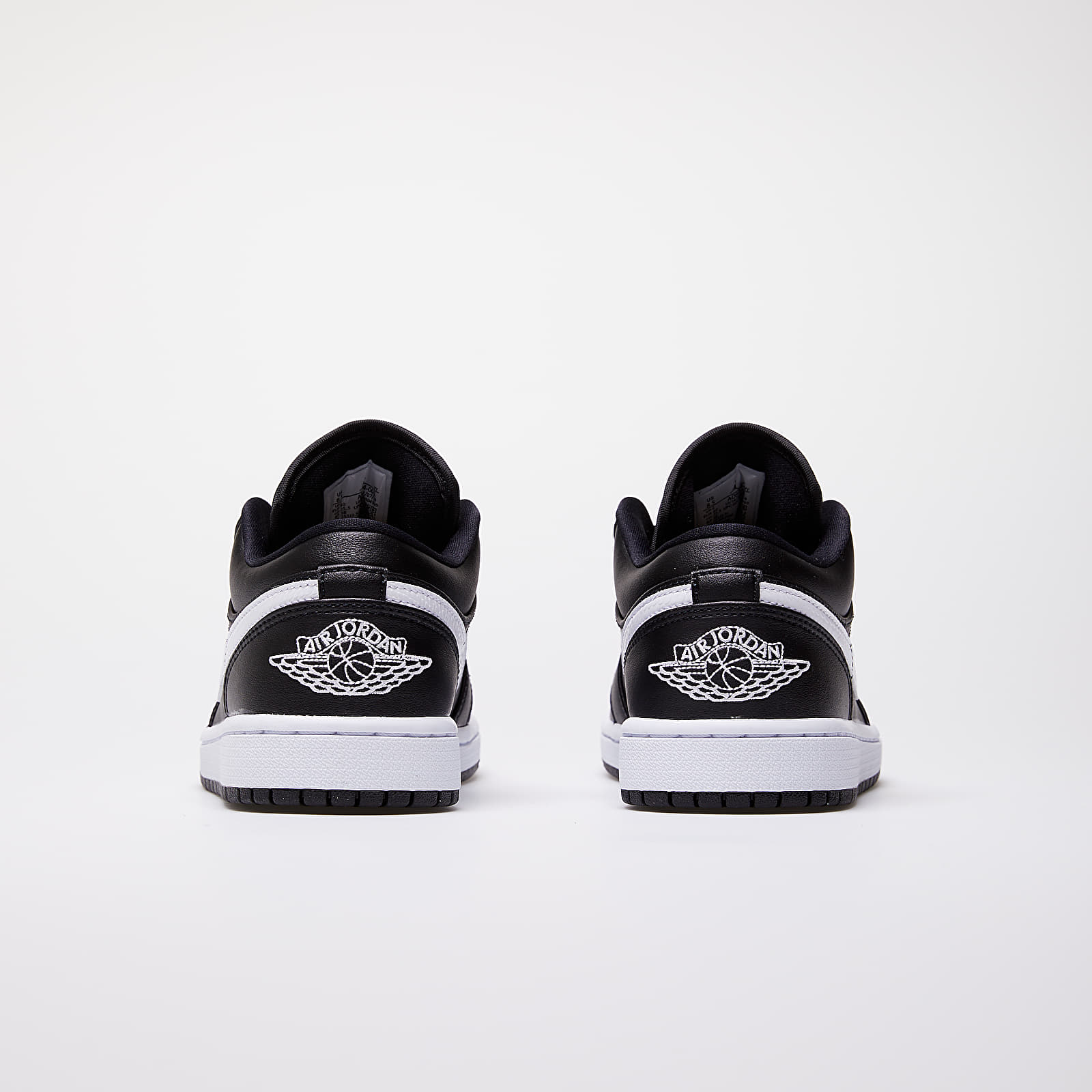 Damesko Jordan Wmns Air 1 Low Black/ White-White