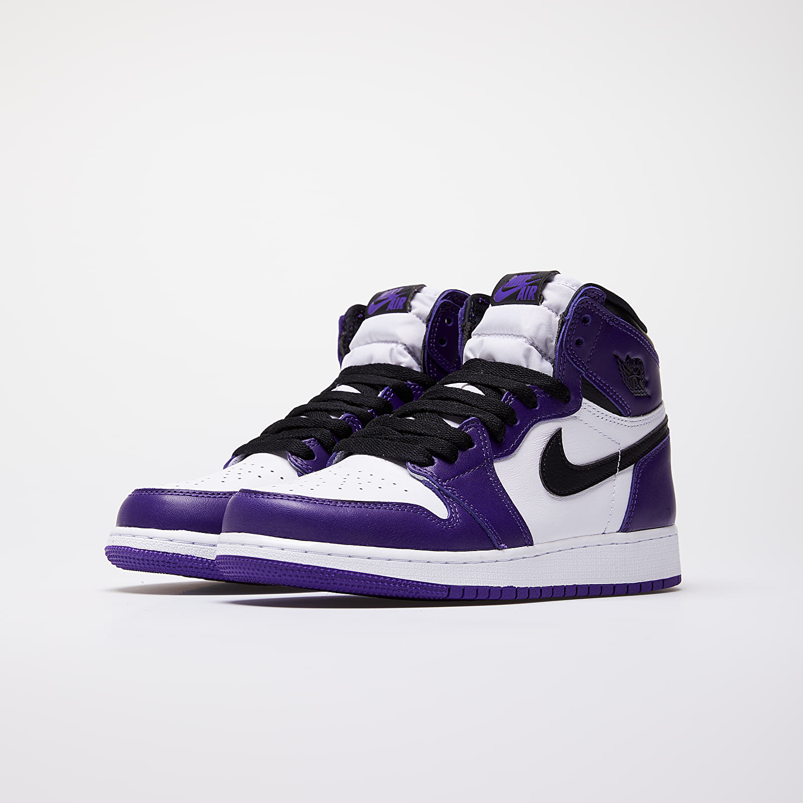 Kids sneakers and shoes Jordan Air 1 Retro High OG GS Court Purple Black White Footshop