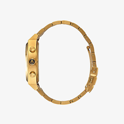 Nixon brigade deals gold