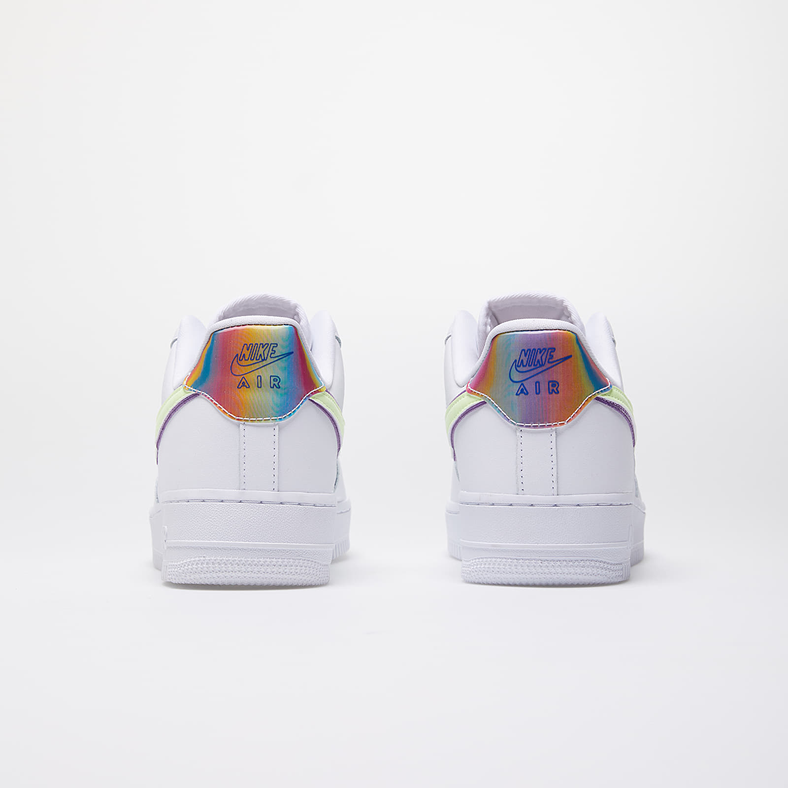 Damen Sneaker und Schuhe Nike Wmns Air Force 1 Easter White/ Barely Volt-Hyper Blue