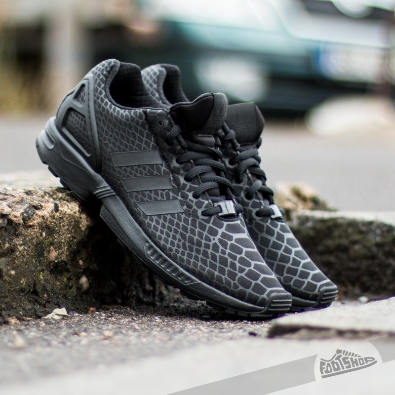 adidas ZX Flux Techfit Core Black/ Core Black | Footshop