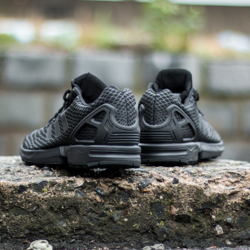 、TECHFIT  X adidas ZX Flux Techfit Core Black/ Core Black | Footshop