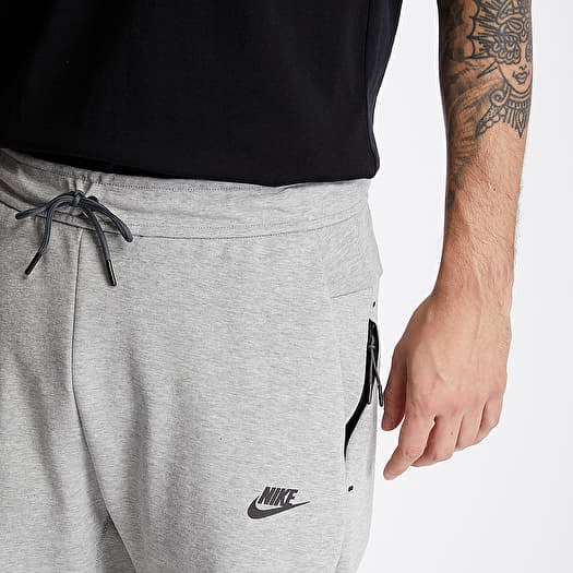 Shorts Nike Sportswear Tech Fleece Shorts Dark Grey Heather Dark Grey Black Footshop