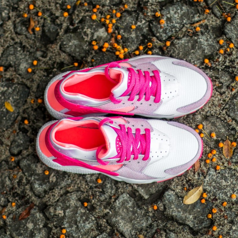 Naisten kengät Nike Huarache Run (GS) White/ Pink Pow-Lava Glow