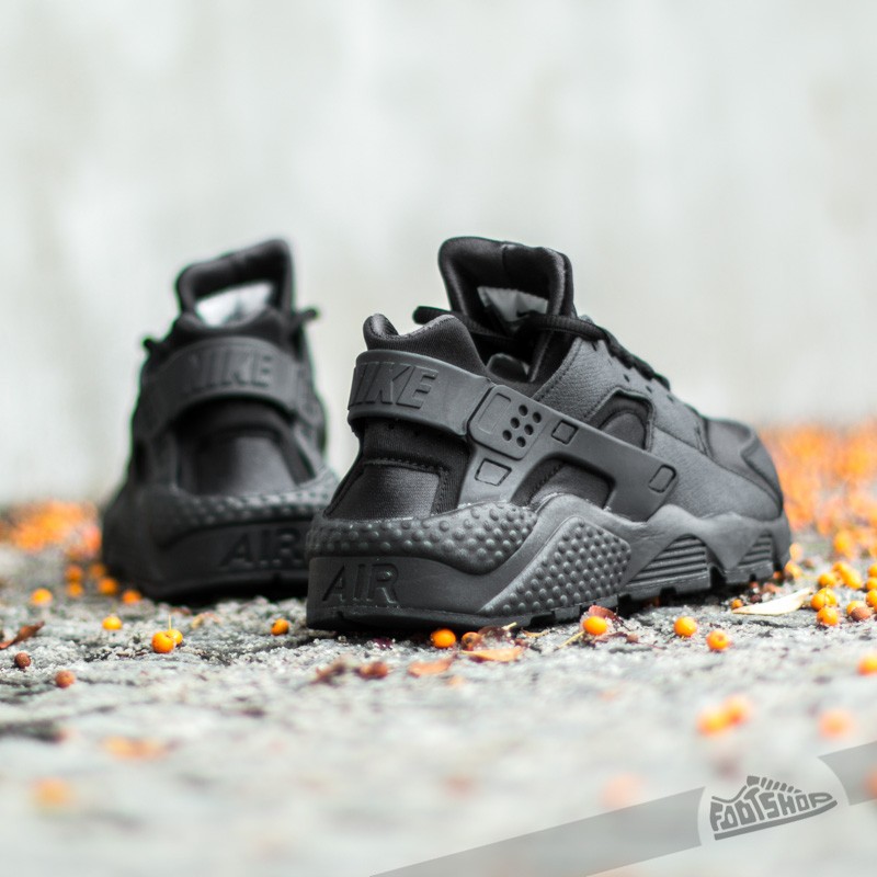 Nike wmns air huarache run black store