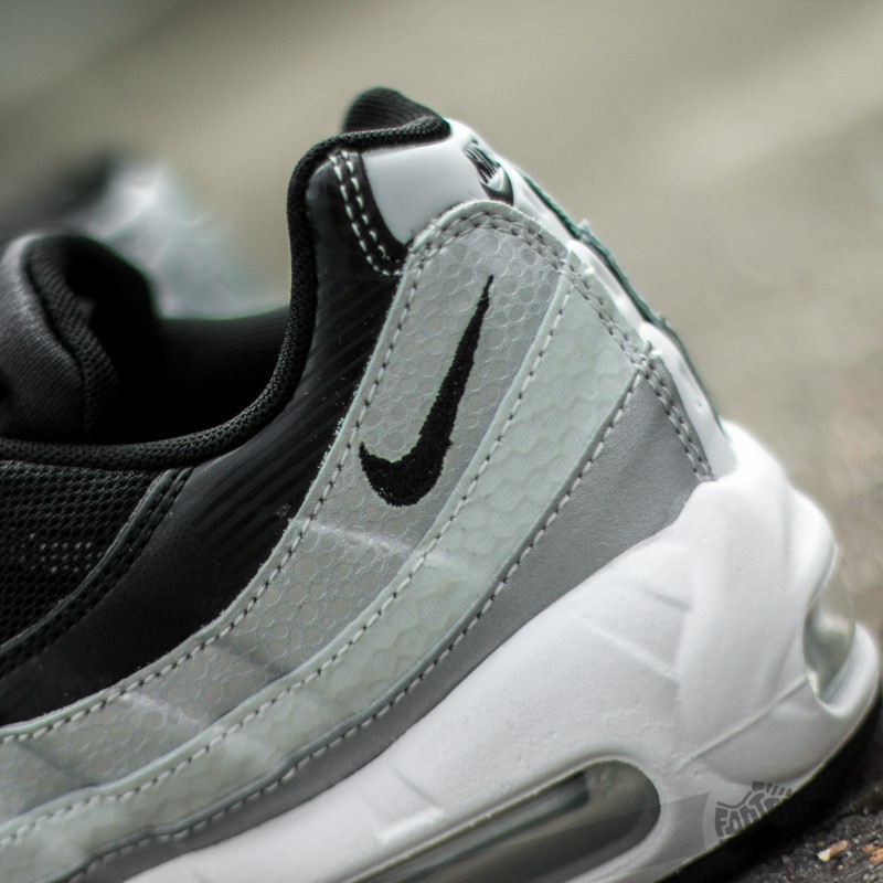 Women s shoes Nike Wmns Air Max 95 QS Metallic Platinum Black