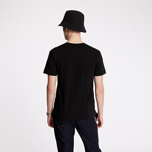 Play t hotsell shirt black