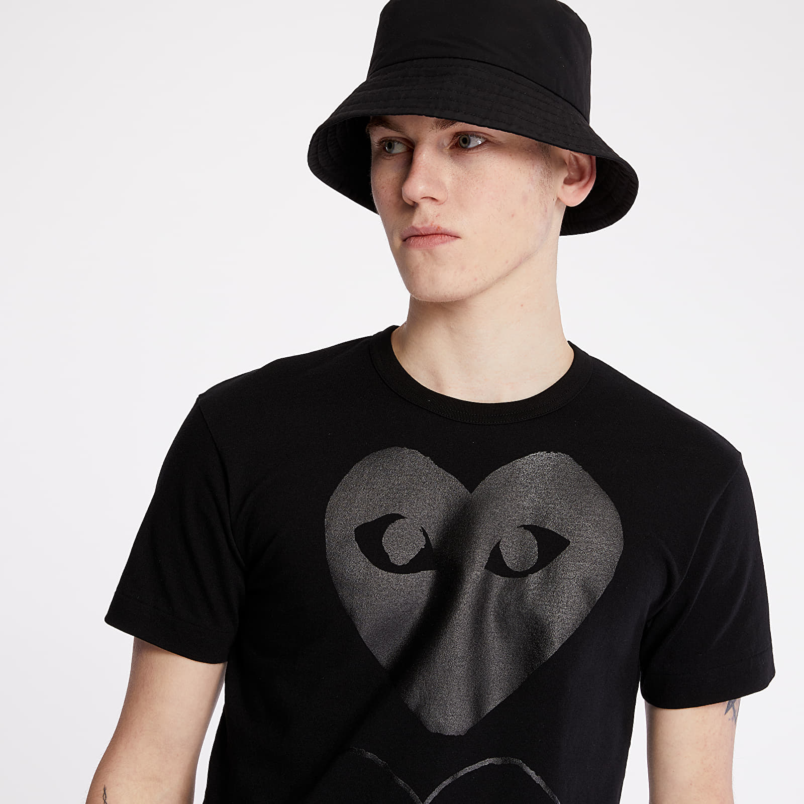 Camisetas Comme des Garçons PLAY Tee UNISEX Black