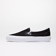 Vans vault sale white slip on