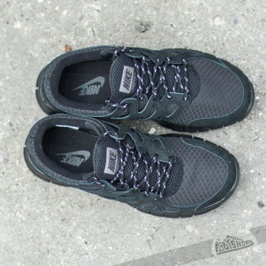 Free run sales 2 triple black