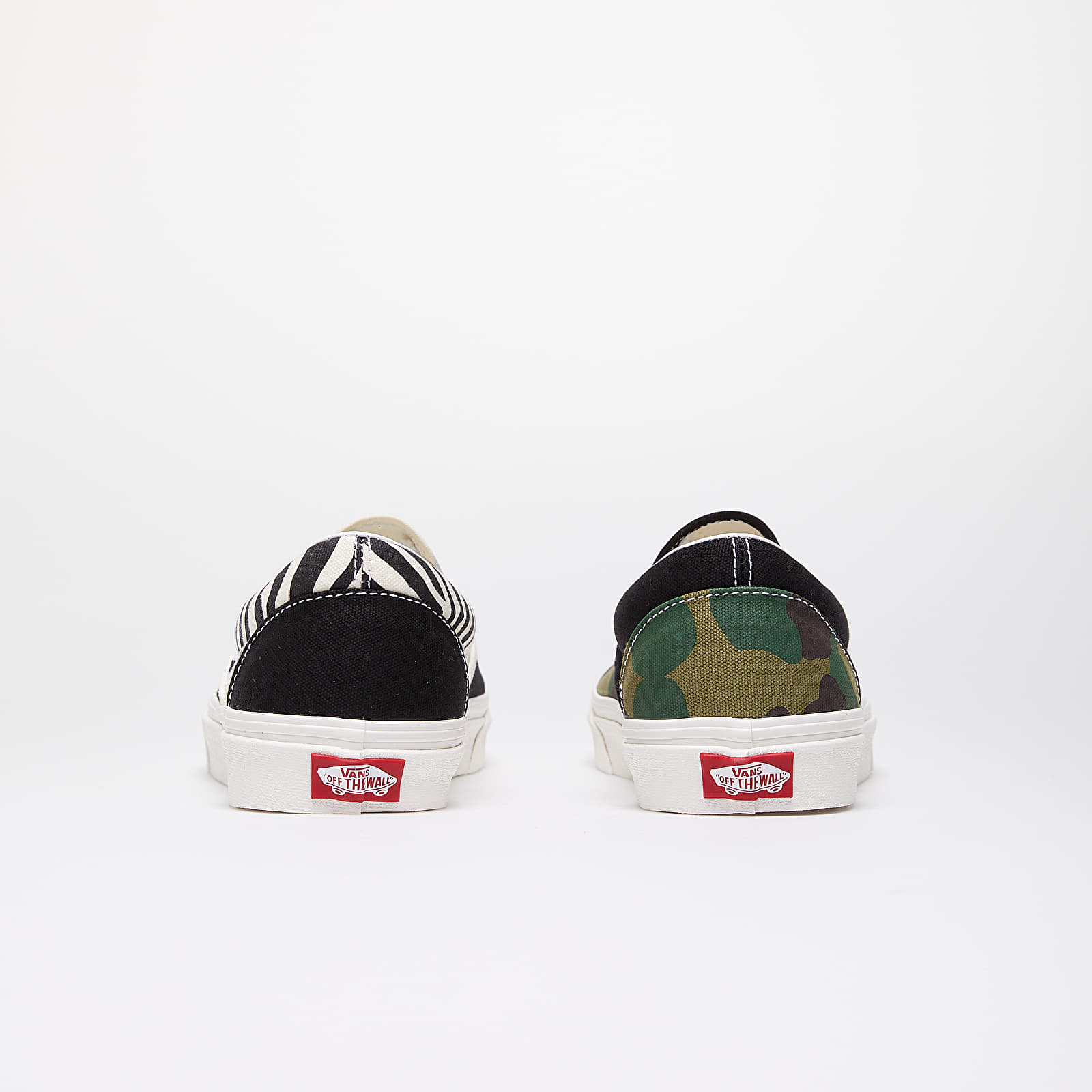 Men s shoes Vans Classic Slip On Mismatch Zebra Camo Footshop