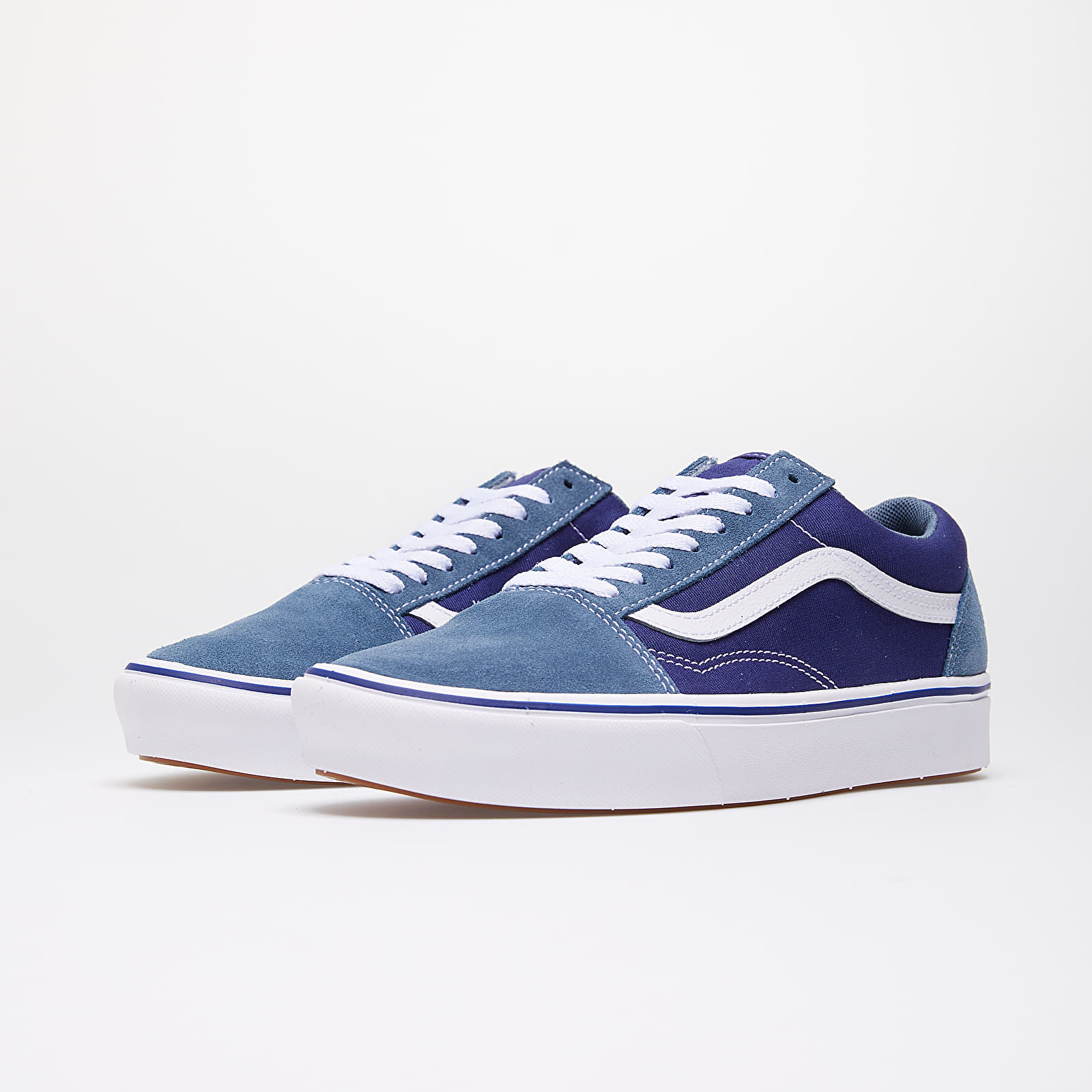 Vans comfycush old best sale skool blue