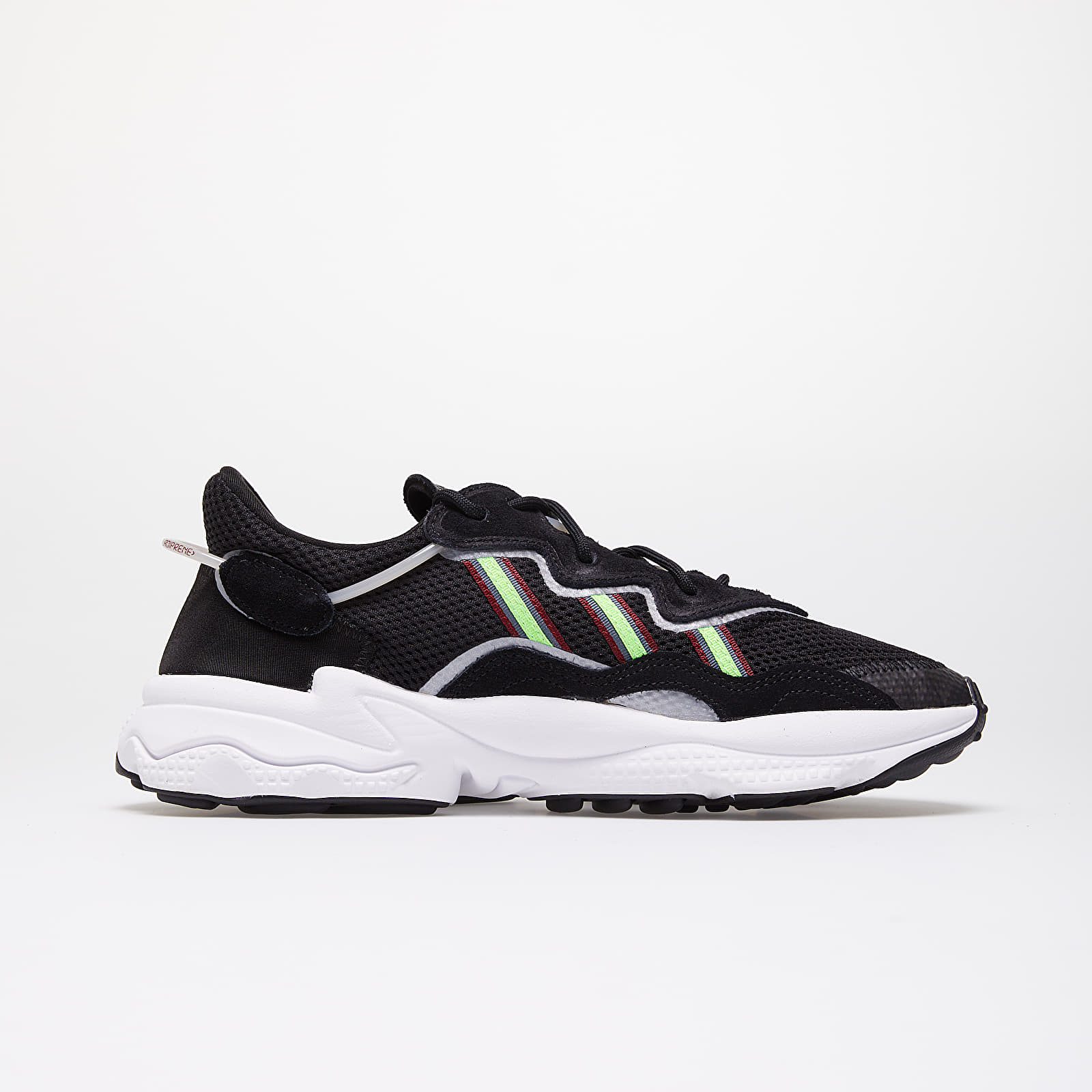 Men's shoes adidas Ozweego Core Black/ Semi Green/ Onix
