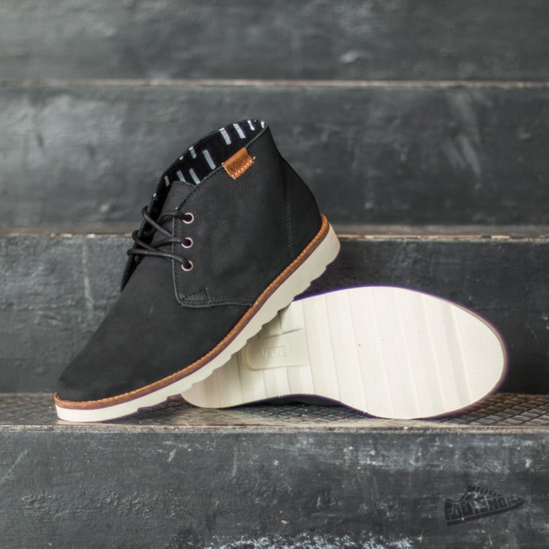 Desert boots vans top