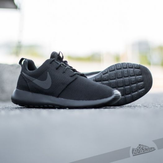 NIKE ROSHE ONE BLACKOUT Per &euro;62,50