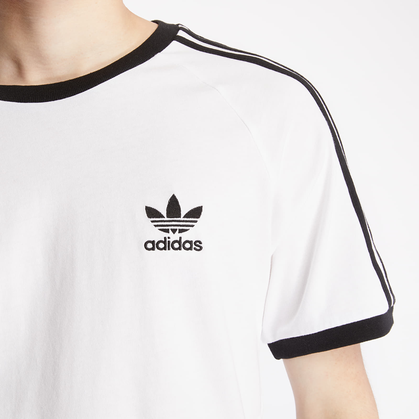 Cw1203 adidas clearance