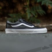 Vans old skool zip hotsell black leather